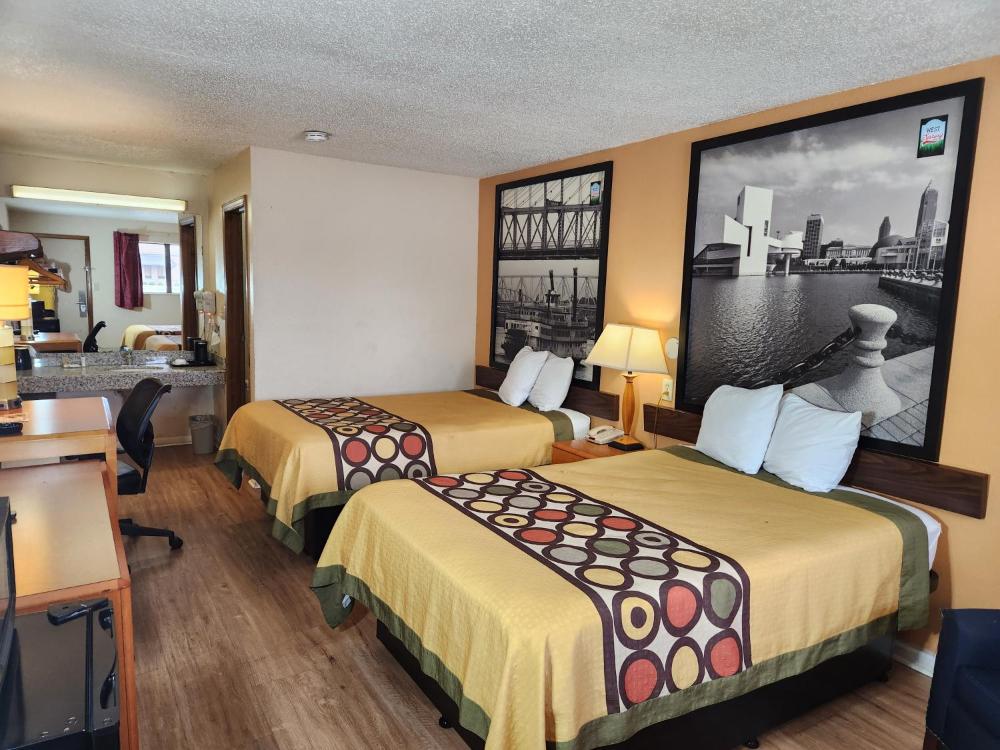 Double Room with Two Double Beds - Smoking interior